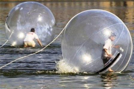 كرات للمشي فوق الماء (walk water balls) متعة تفوق التوقع
