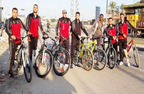 الإعلان عن تشكيل فريق دراجات للشباب مبتوري الأقدام في قطاع غزة