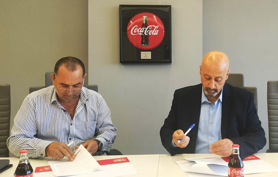 المشروبات الوطنية توقع اتفاقية لدعم فريق كرة القدم التابع لجمعية برج اللقلق المجتمعي