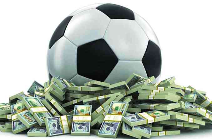كرة القدم في زمن المال والأعمال