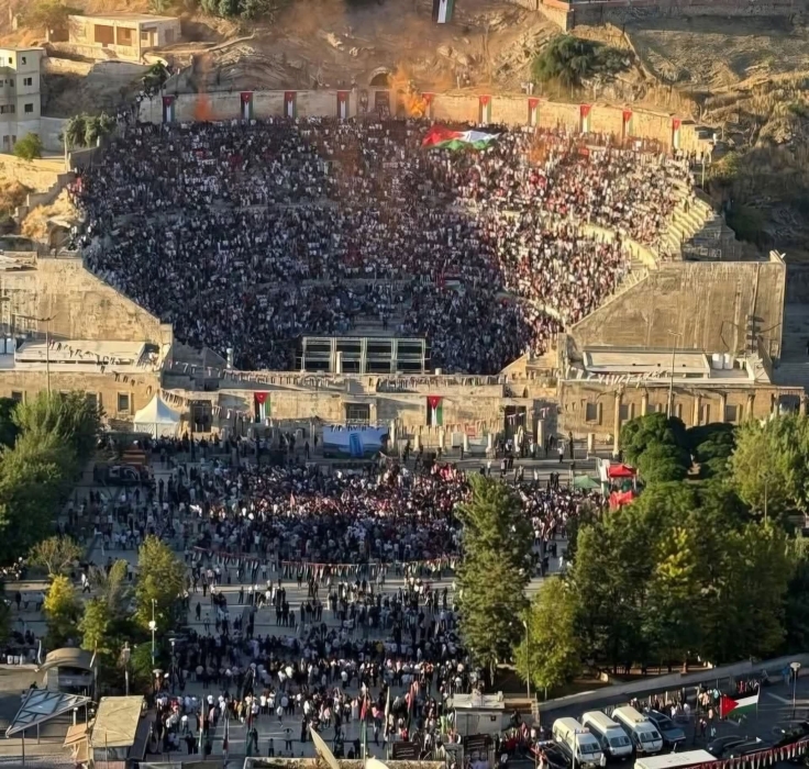 لقاء الاردن والنمسا على المدرج الروماني
