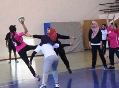 آلين ابو عيشة من المانيا تتمنى الازدهار لكرة اليد النسوية بفلسطين