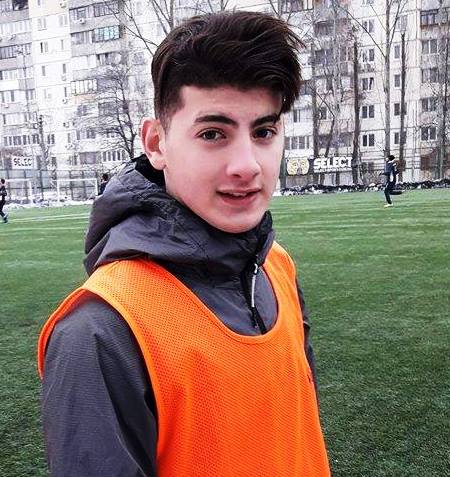 باسل الرجبي مشروع نجم مستقبلي بكرة القدم في صفوف اكاديمية كييف