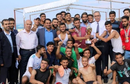 سباحو الكلية الجامعية ينتزعون المراكز الاولى في بطولة السباحة الثانية لمؤسسات التعليم العالي بغزة