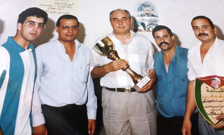 امير القدس فيصل الحسيني في المعهد العربي الرياضي قبل 29 عاما