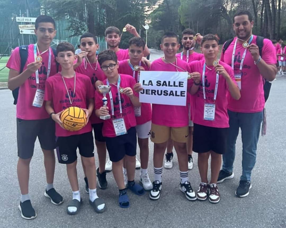 فريق دلاسال القدس لكرة الماء ينهي مشاركته الدولية في ايطاليا