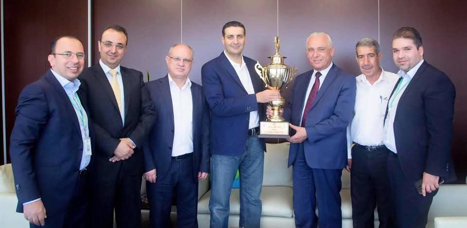 الحاج عبد المطلب الشريف: شعلة العطاء والجرأة في الرياضة الفلسطينية